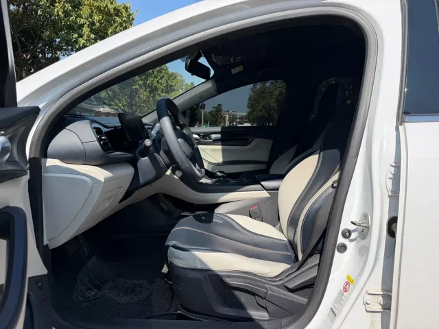 BYD Qin PLUS — Фото автомобиля 4