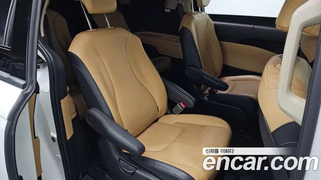 Kia Canival Carnival 4 поколение 9 мест Noblesse — Фото автомобиля 11