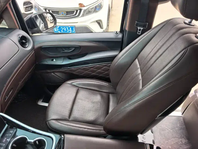 Mercedes-Benz Vito — Фото автомобиля 14