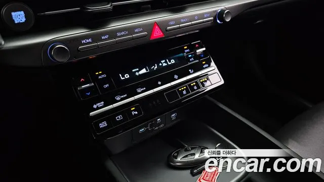Hyundai Grandeur GN7 — Фото автомобиля 29