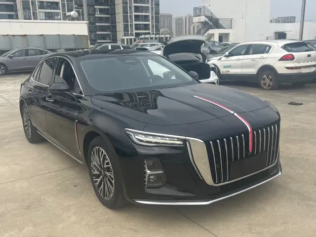 Hongqi H5 — Фото автомобиля 3