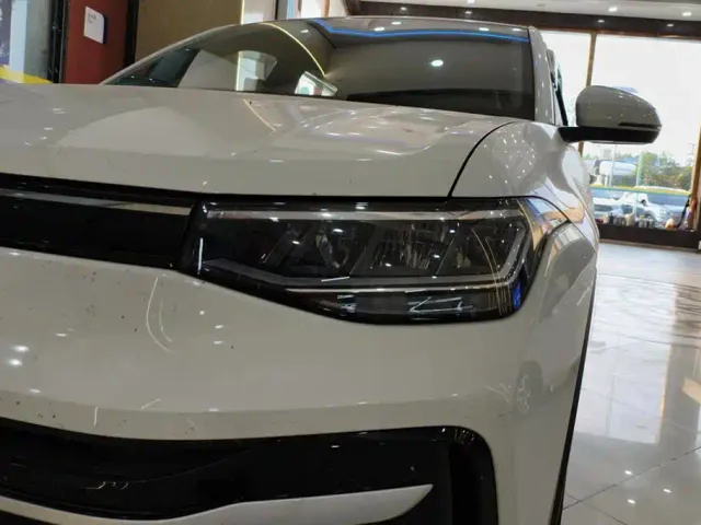 Volkswagen Tharu — Фото автомобиля 5