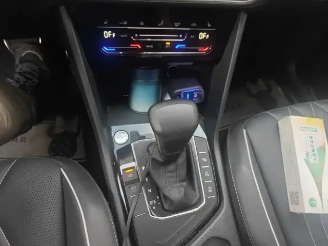 Volkswagen Tiguan L — Фото автомобиля 16