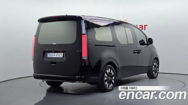 Hyundai Staria — Фото автомобиля 2