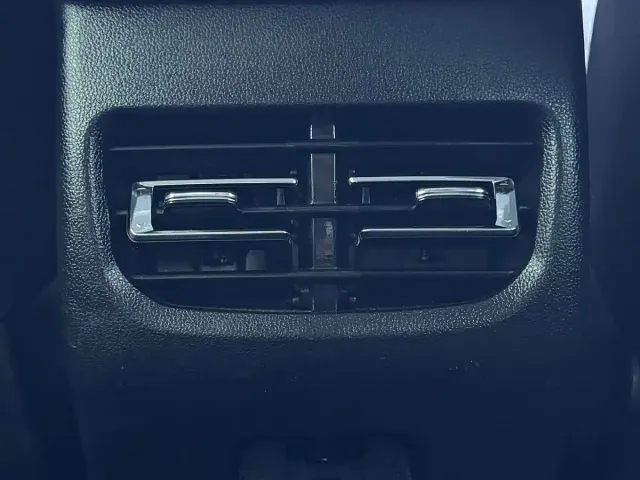 Haval M6 — Фото автомобиля 11