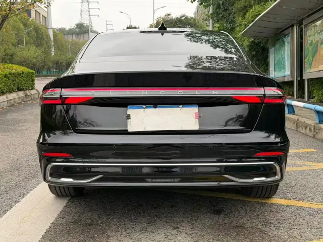 Lincoln Z — Фото автомобиля 25