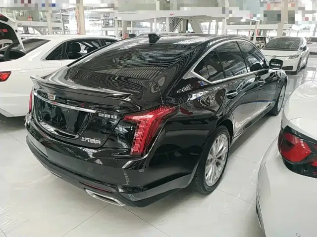 Cadillac CT5 — Фото автомобиля 6