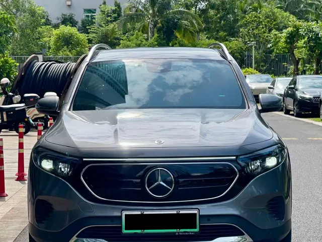 Mercedes-Benz EQB — Фото автомобиля 2