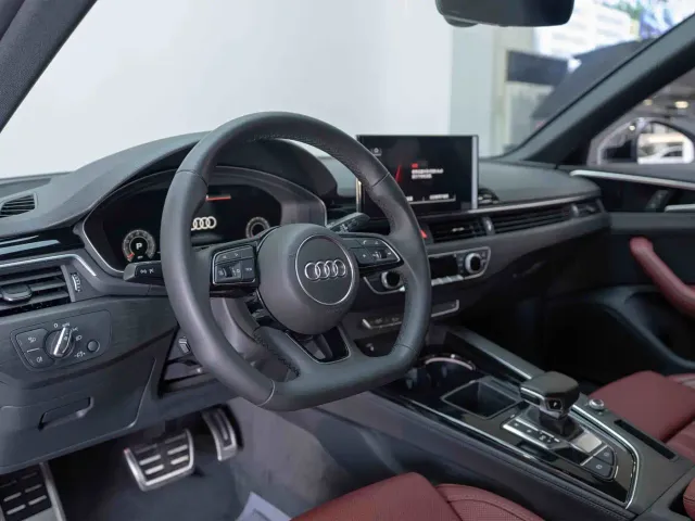 Audi A4L — Фото автомобиля 11