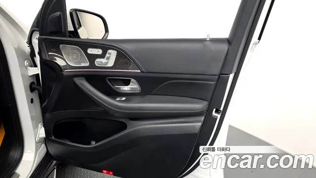Mercedes-Benz GLE-Class — Фото автомобиля 13