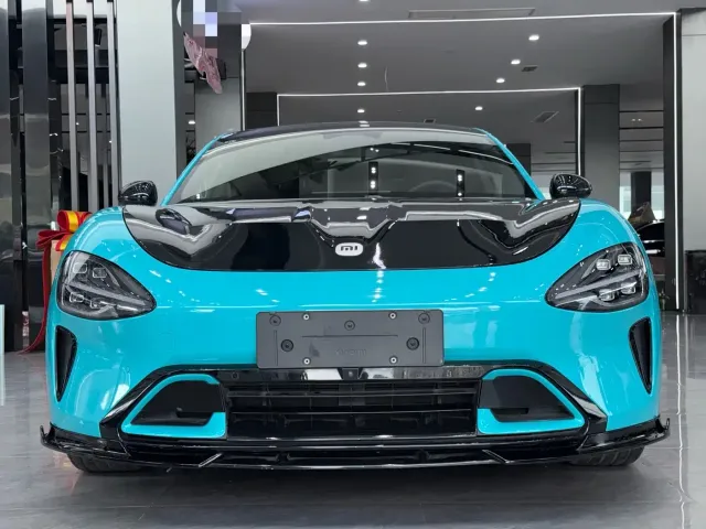 Xiaomi SU7 — Фото автомобиля 2