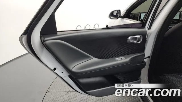 Hyundai Ioniq6 — Фото автомобиля 21