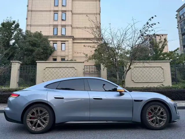 Shangjie Z7 — Фото автомобиля 6