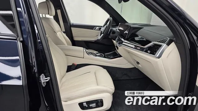 BMW X5 xDrive 40i M Sport — Фото автомобиля 24