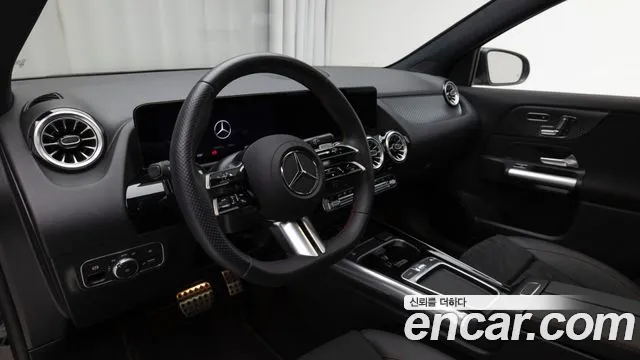 Mercedes-Benz GLA-Class H247 — Фото автомобиля 10