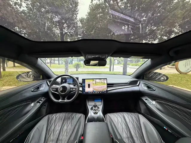 BYD Seal — Фото автомобиля 6