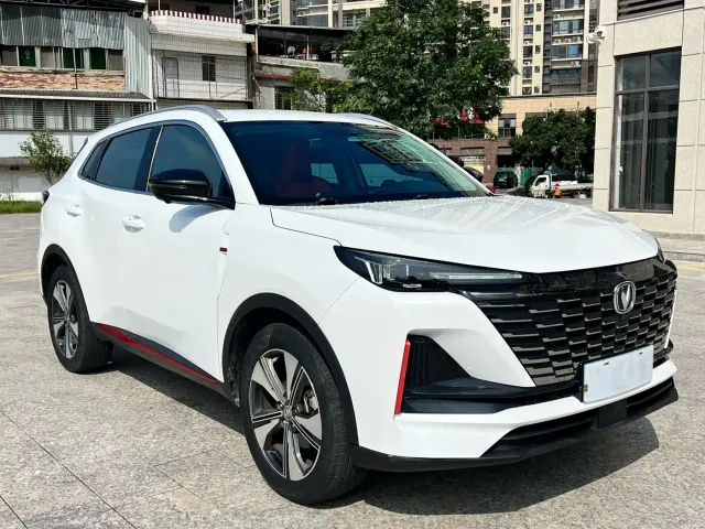 Changan CS55 Plus — Фото автомобиля 3