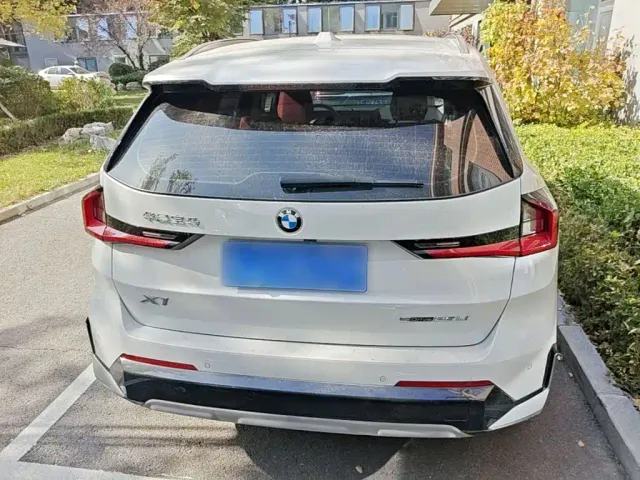BMW X1 — Фото автомобиля 5