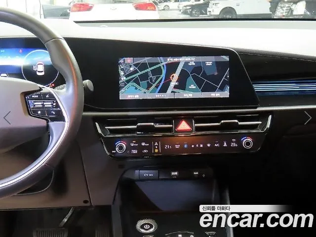 Kia Niro New — Фото автомобиля 11