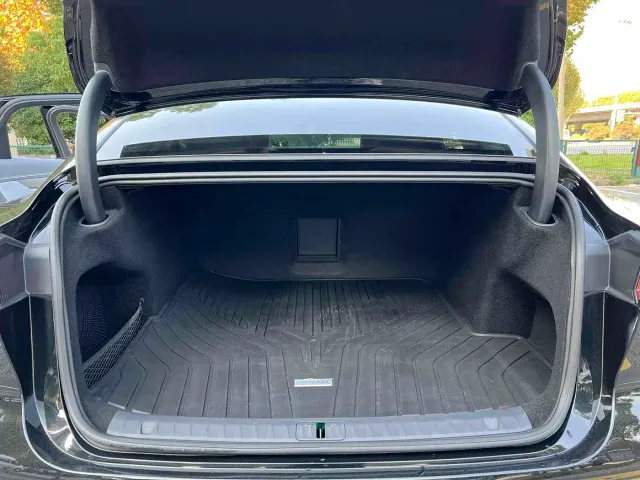 Voyah Auto VOYAH Zhuiguang 2023 4WD Flagship Edition — Фото автомобиля 22