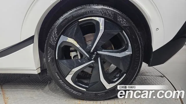 Kia EV6 — Фото автомобиля 21