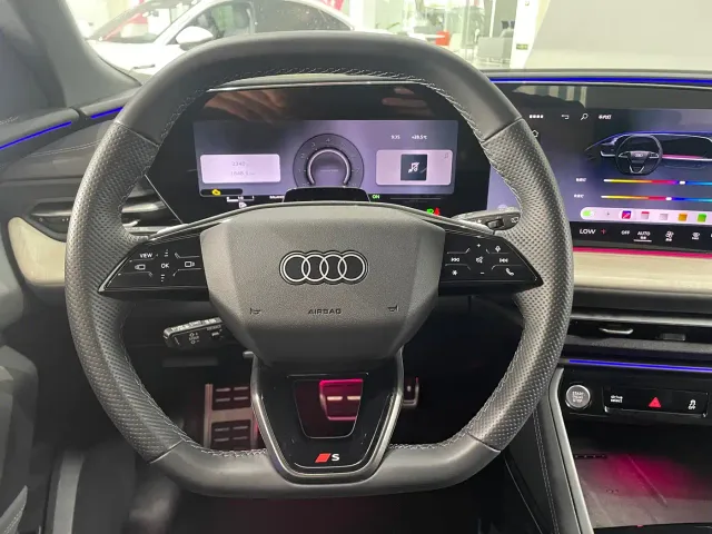 Audi Q5L — Фото автомобиля 26