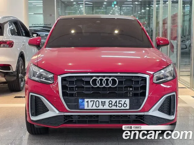 Audi Q2 — Фото автомобиля 3