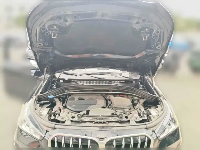 BMW X1 — Фото автомобиля 3