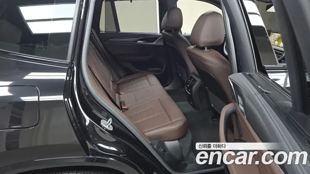 BMW X3 xDrive 20i M Sport — Фото автомобиля 11