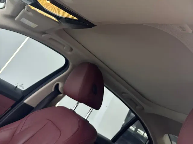 BMW 3 Series — Фото автомобиля 13