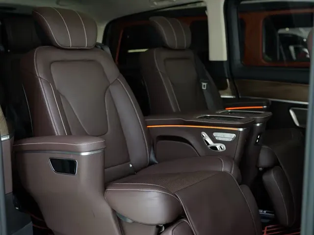 Mercedes-Benz V-Class — Фото автомобиля 18