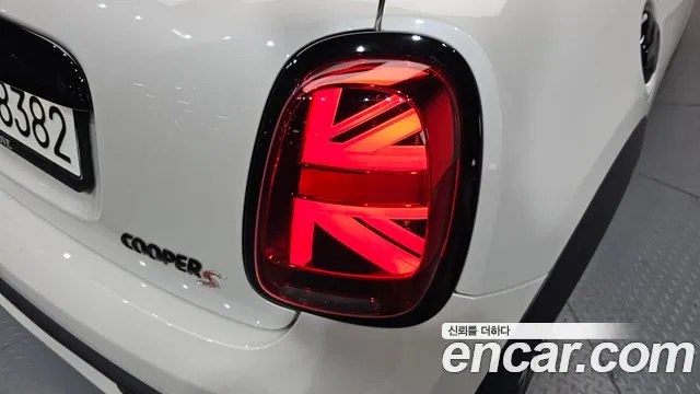 Mini Cooper — Фото автомобиля 21