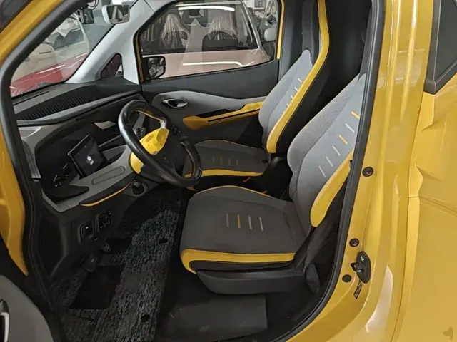 Wuling NanoEV — Фото автомобиля 16