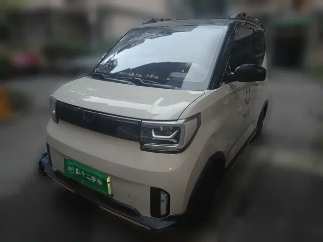 Фотография автомобиля — Wuling Hongguang Mini EV