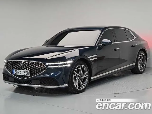 Фотография автомобиля — Genesis G90 RS4