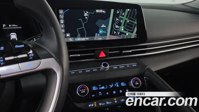 Hyundai AVANTE Avante (CN7) — Фото автомобиля 13