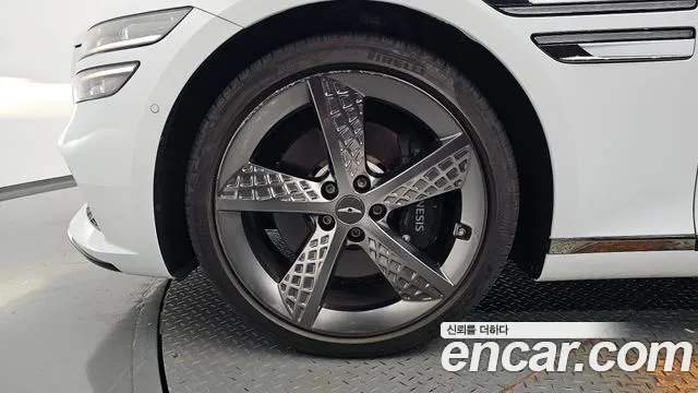 Genesis G80 RG3 — Фото автомобиля 5