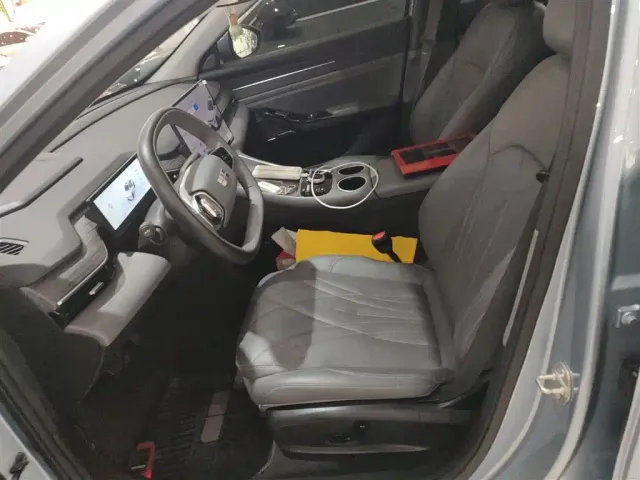 Geely Galaxy L6 — Фото автомобиля 10