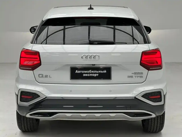 Audi Q2L — Фото автомобиля 12