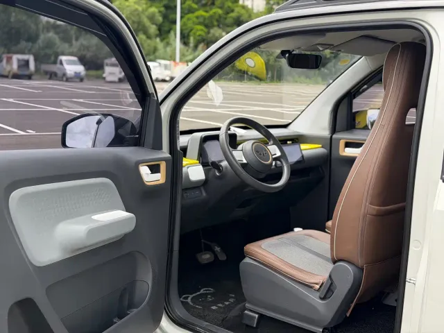 Wuling Hongguang Mini EV — Фото автомобиля 14