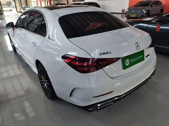 Mercedes-Benz C-Class — Фото автомобиля 4