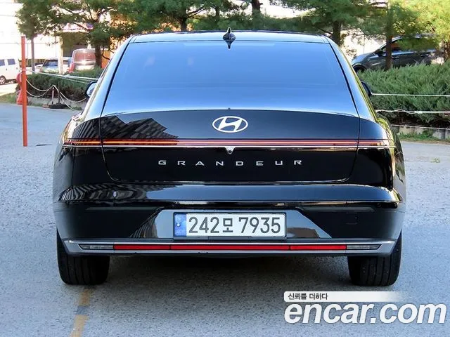 Hyundai Grandeur GN7 — Фото автомобиля 4