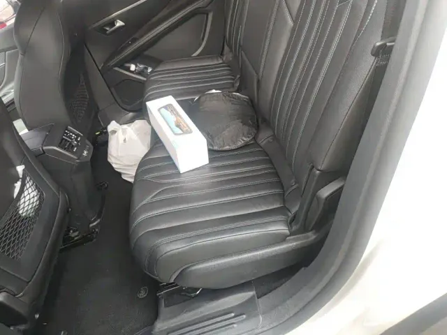 Peugeot 5008 — Фото автомобиля 13