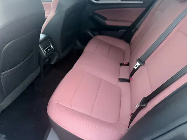 Changan Eado — Фото автомобиля 5