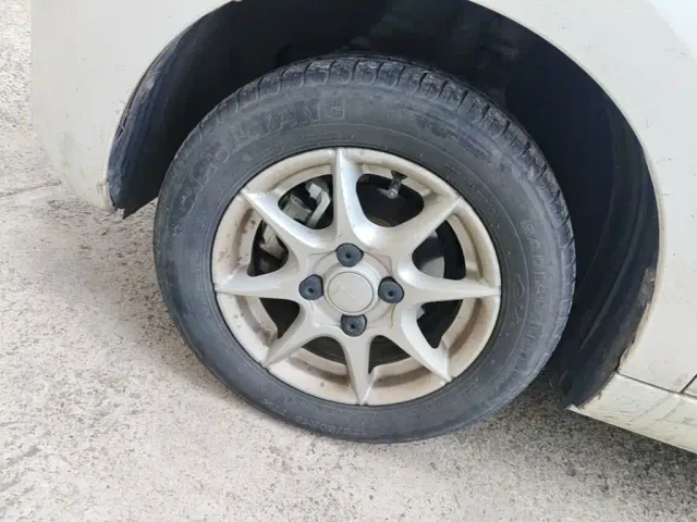 Roewe Clever — Фото автомобиля 24