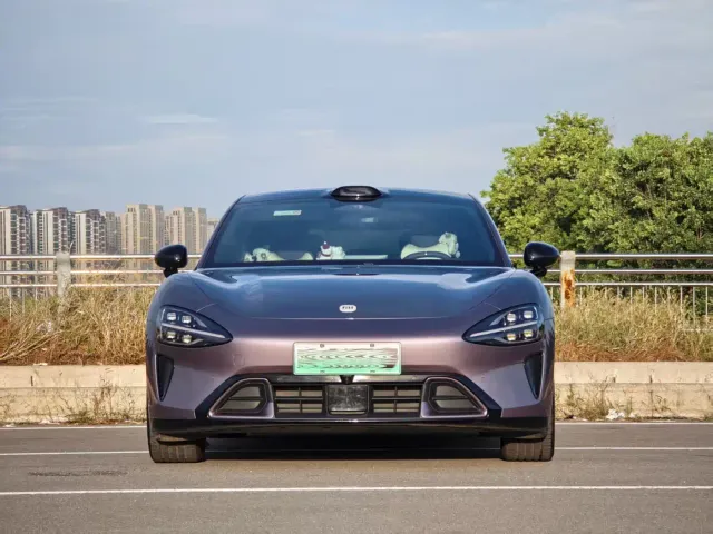 Xiaomi SU7 — Фото автомобиля 2