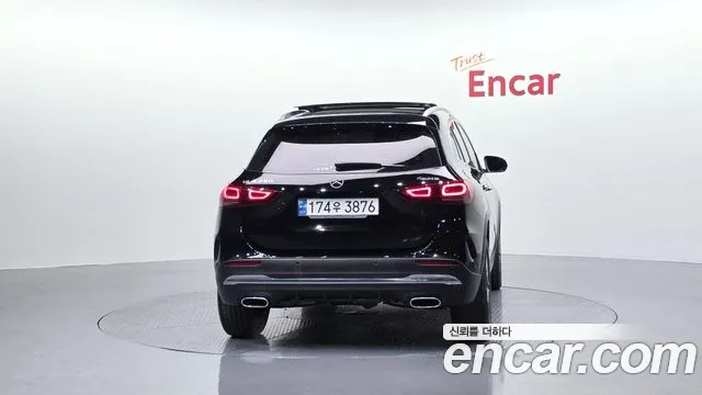 Mercedes-Benz GLA-Class — Фото автомобиля 4