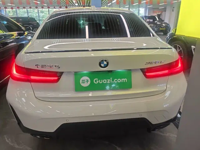 BMW 3 Series — Фото автомобиля 5