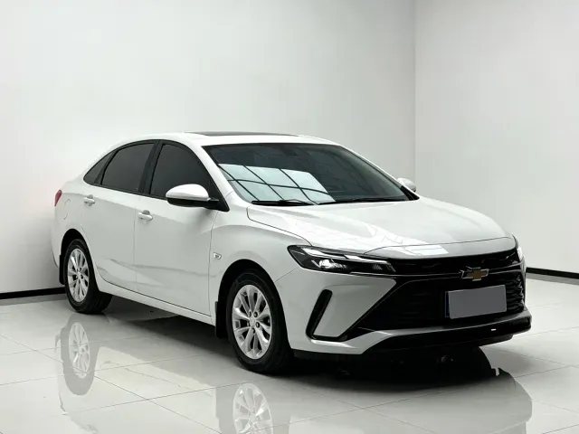 Chevrolet Monza — Фото автомобиля 3