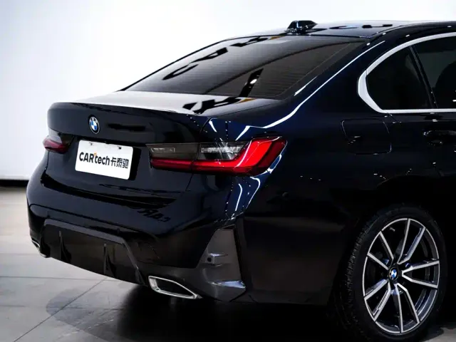 BMW 3 Series — Фото автомобиля 9